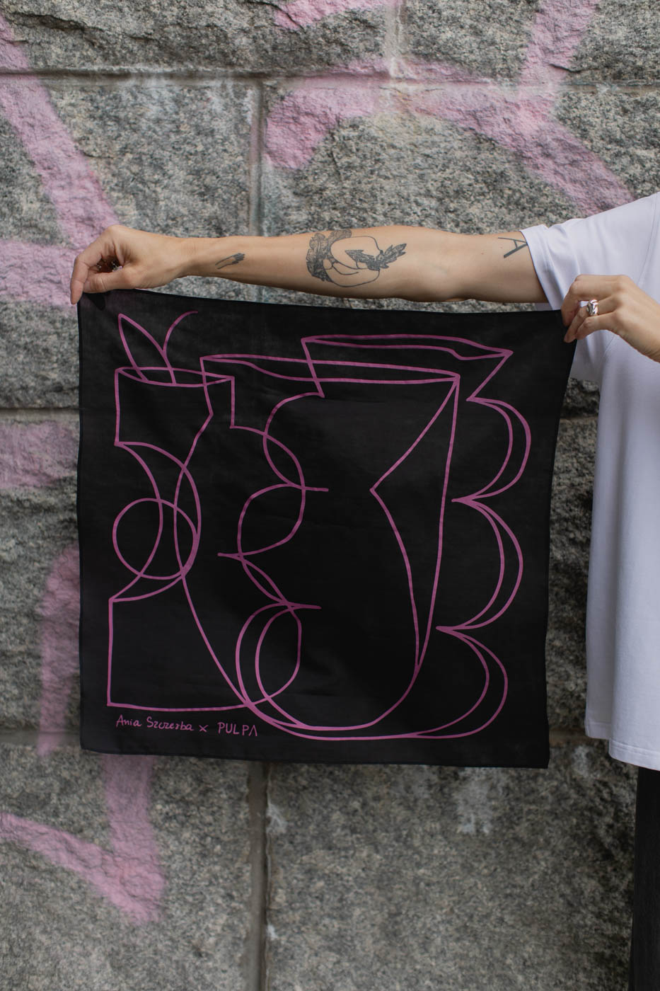 VASES SCARF /black viscose+cotton/