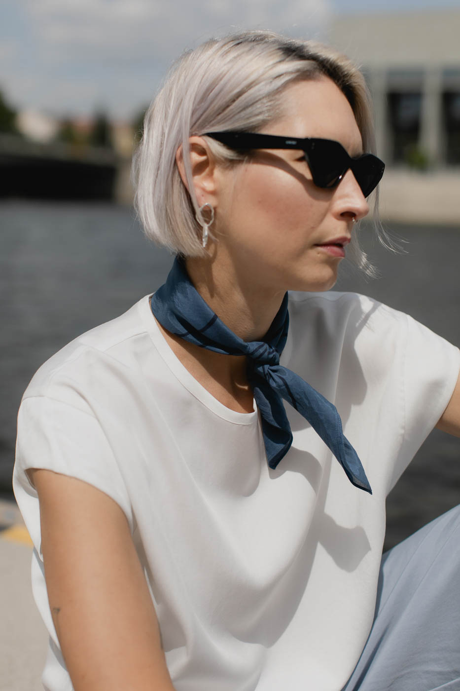 VASES SCARF /navy viscose+cotton/