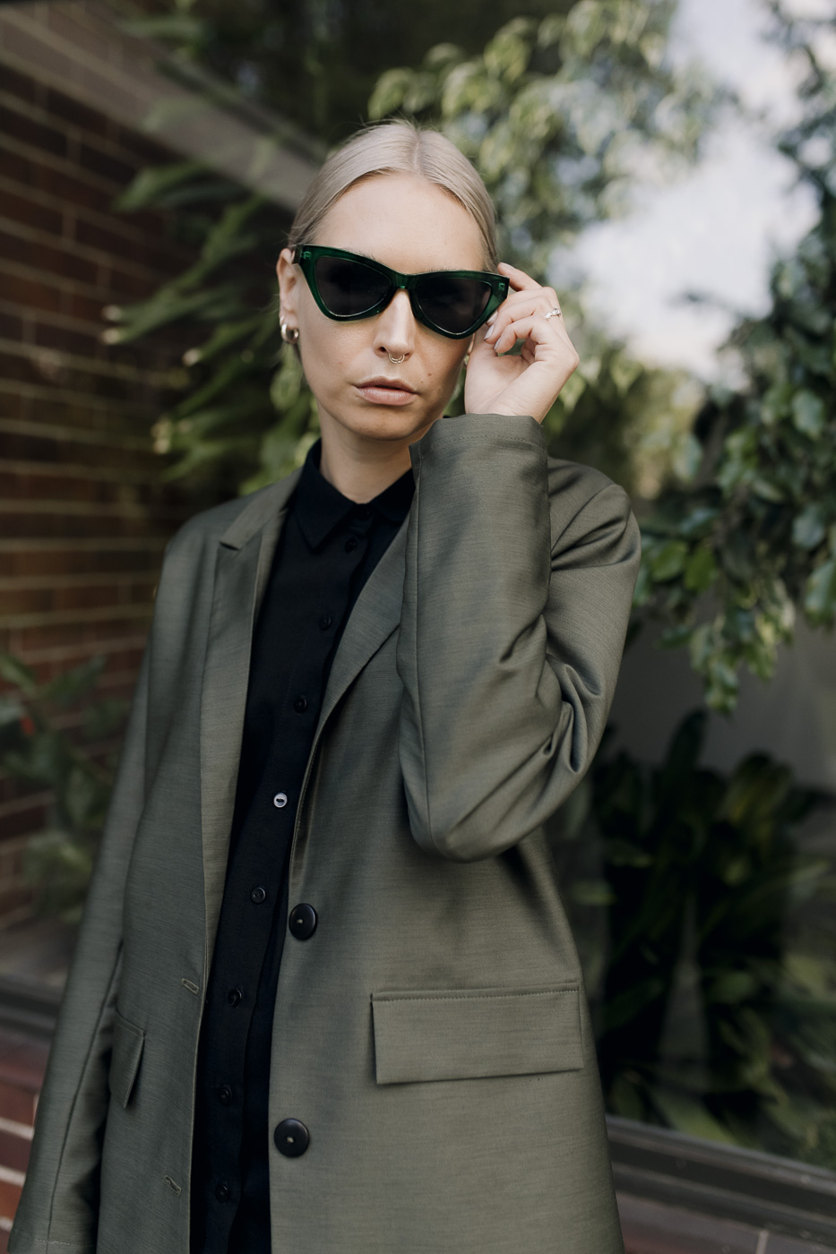 MITTE /black viscose+wool/