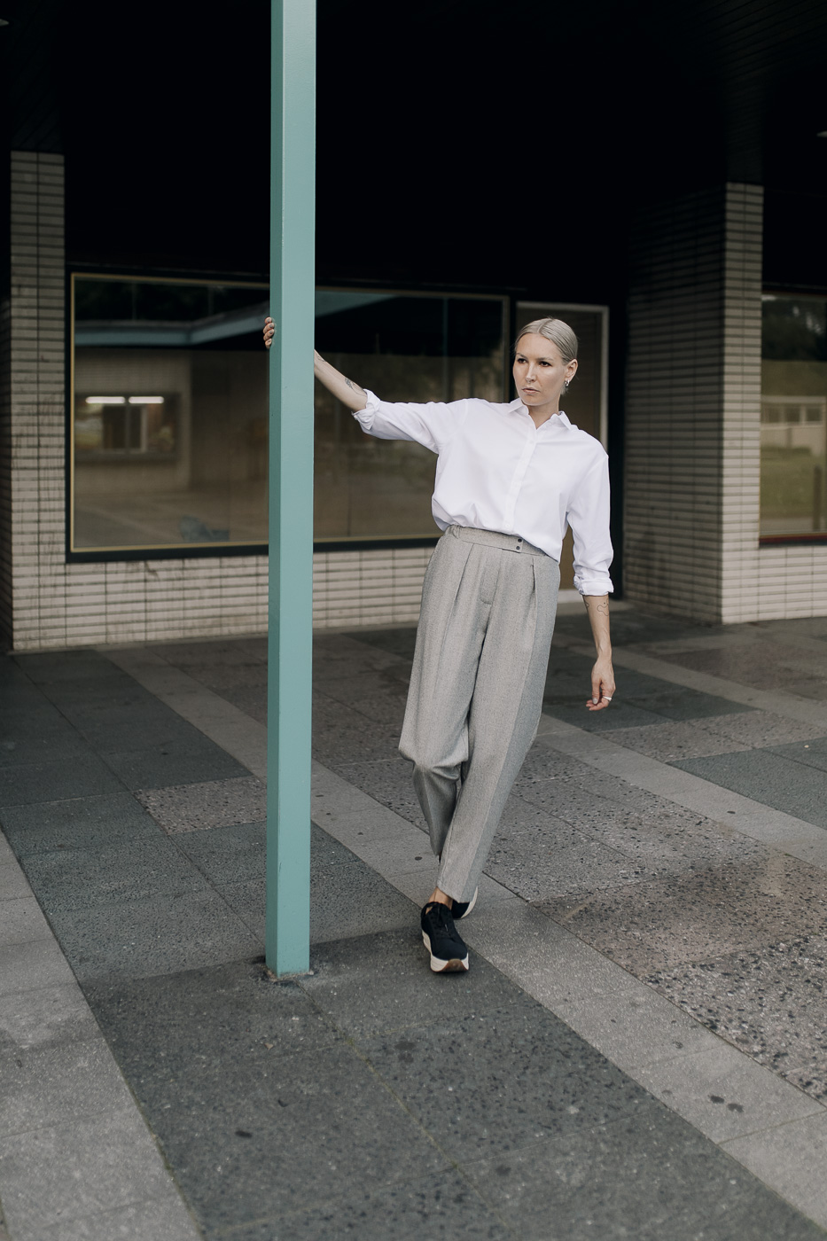 LINE /houndstooth wool/