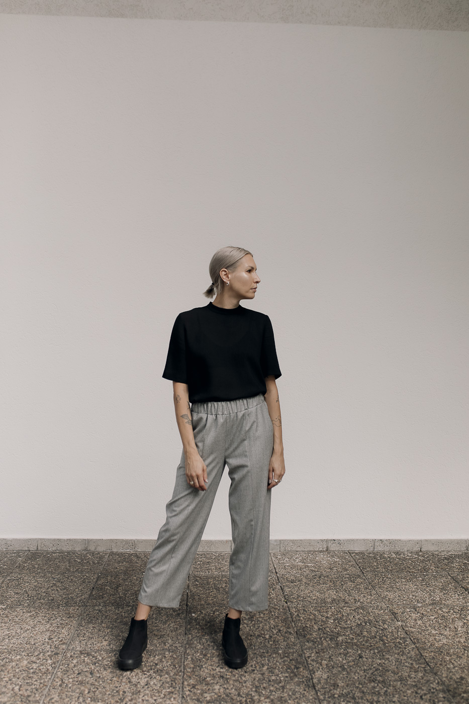 FATE /black viscose+wool/