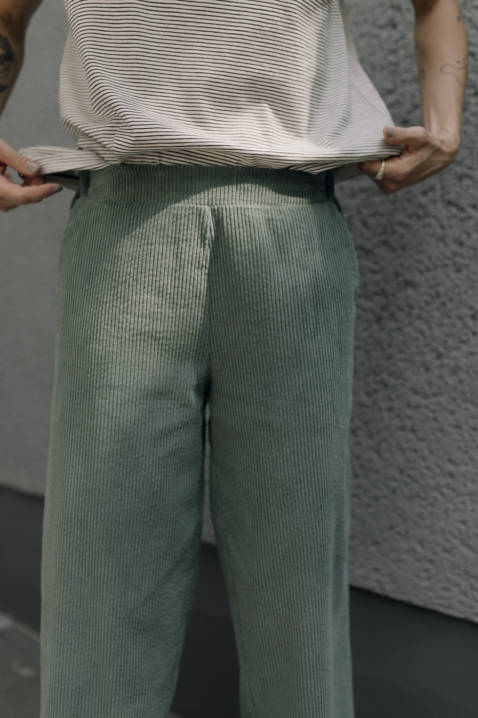 WEEKEND /sage corduroy/
