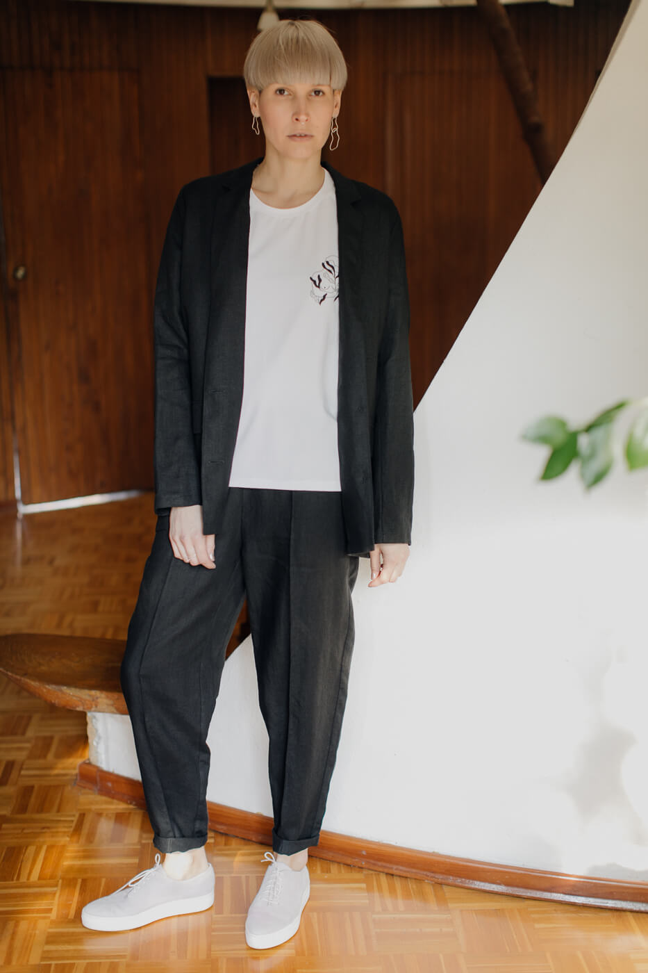 OXI /black linen/