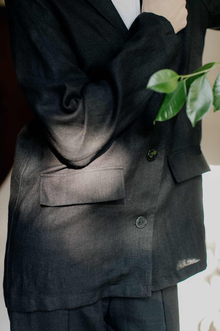 OXI /black linen/