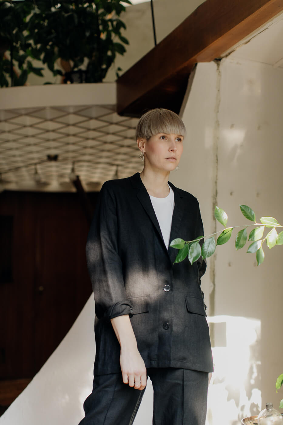 OXI /black linen/