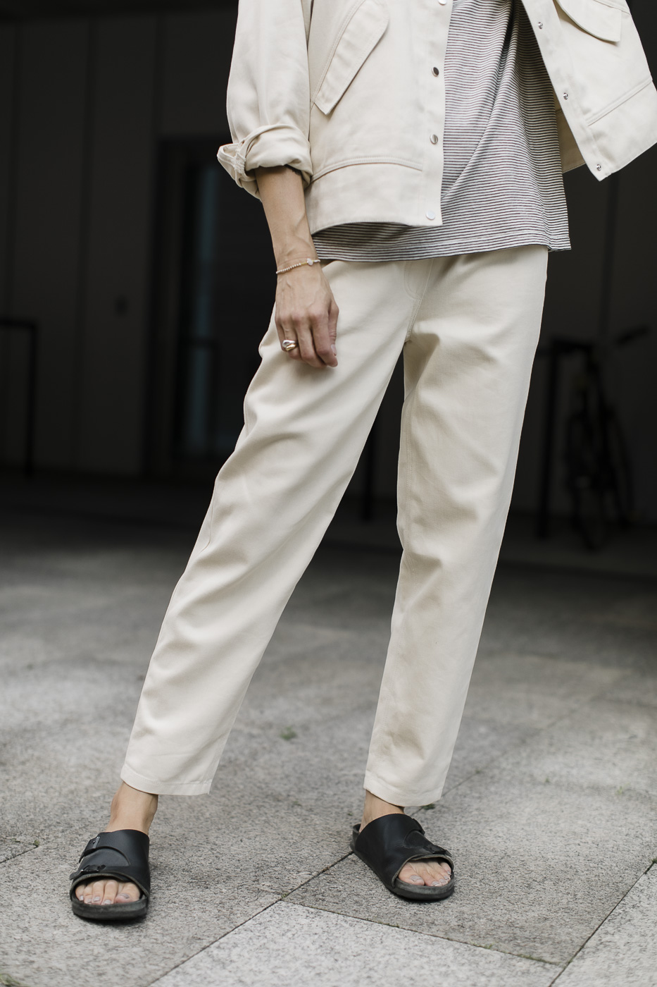 HI COMFY /ecru jeans/