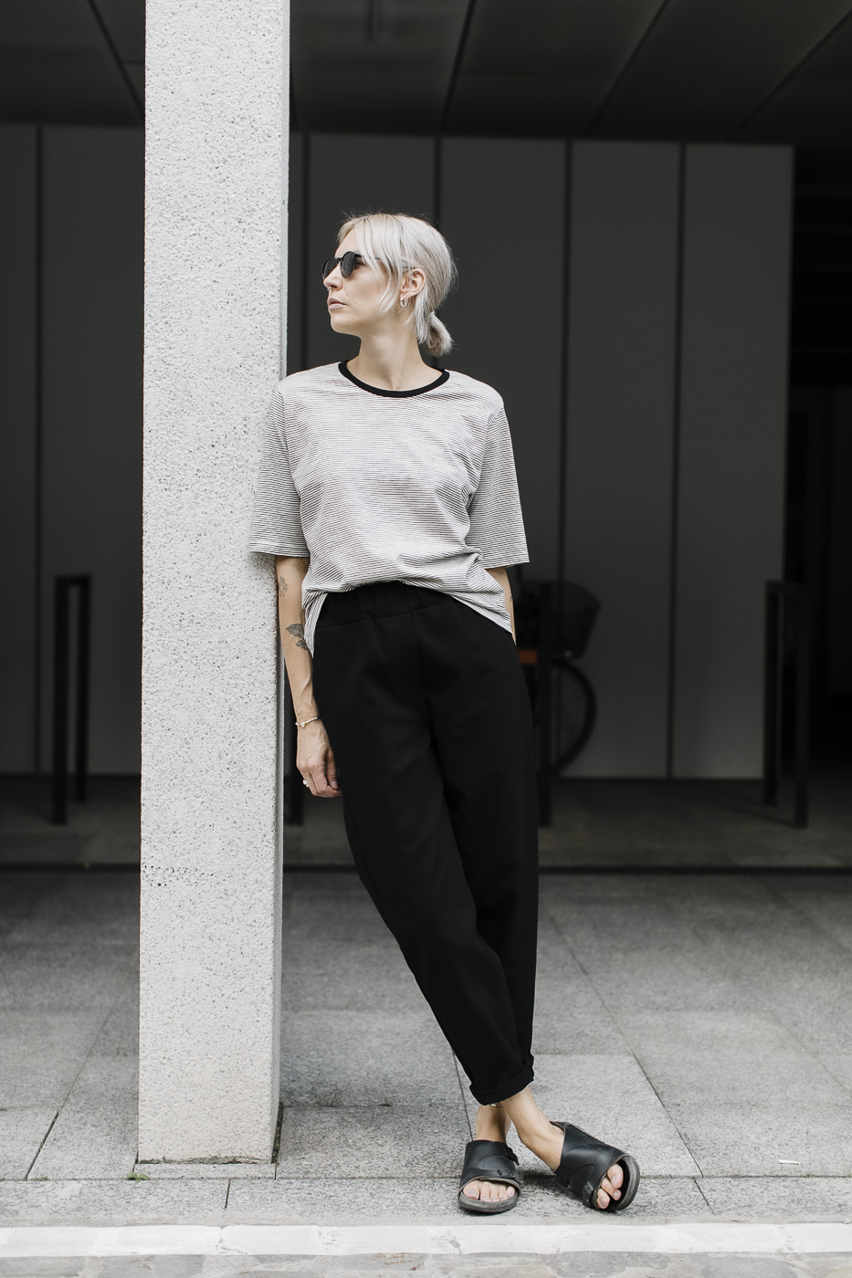 HI COMFY /black jeans/