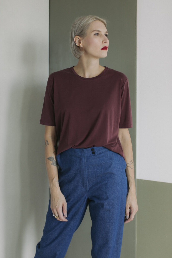 KIDDO /burgundy modal/