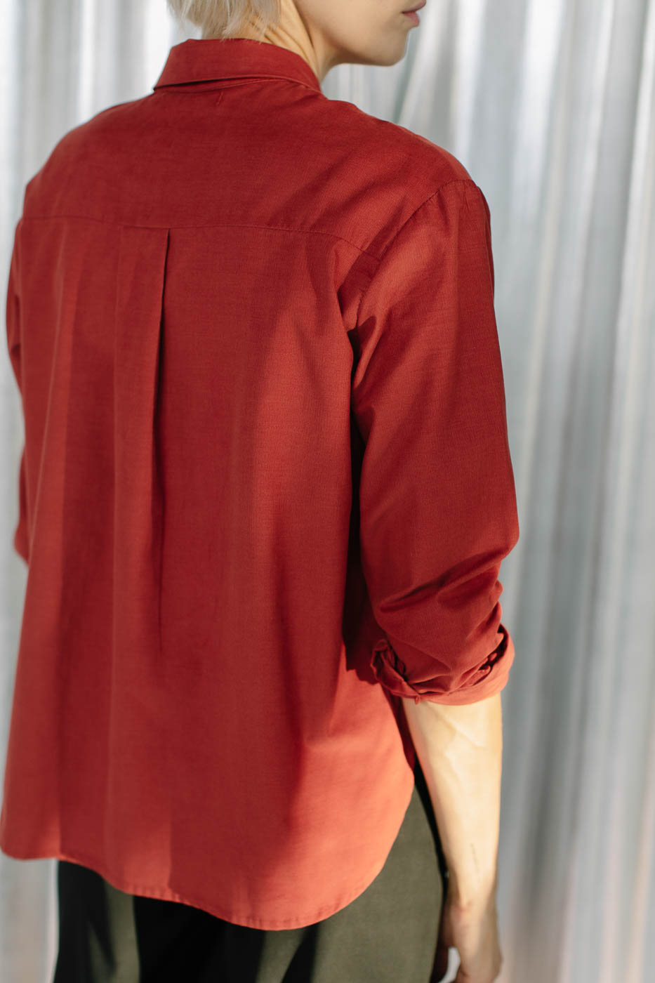 MITTE /maroon corduroy/