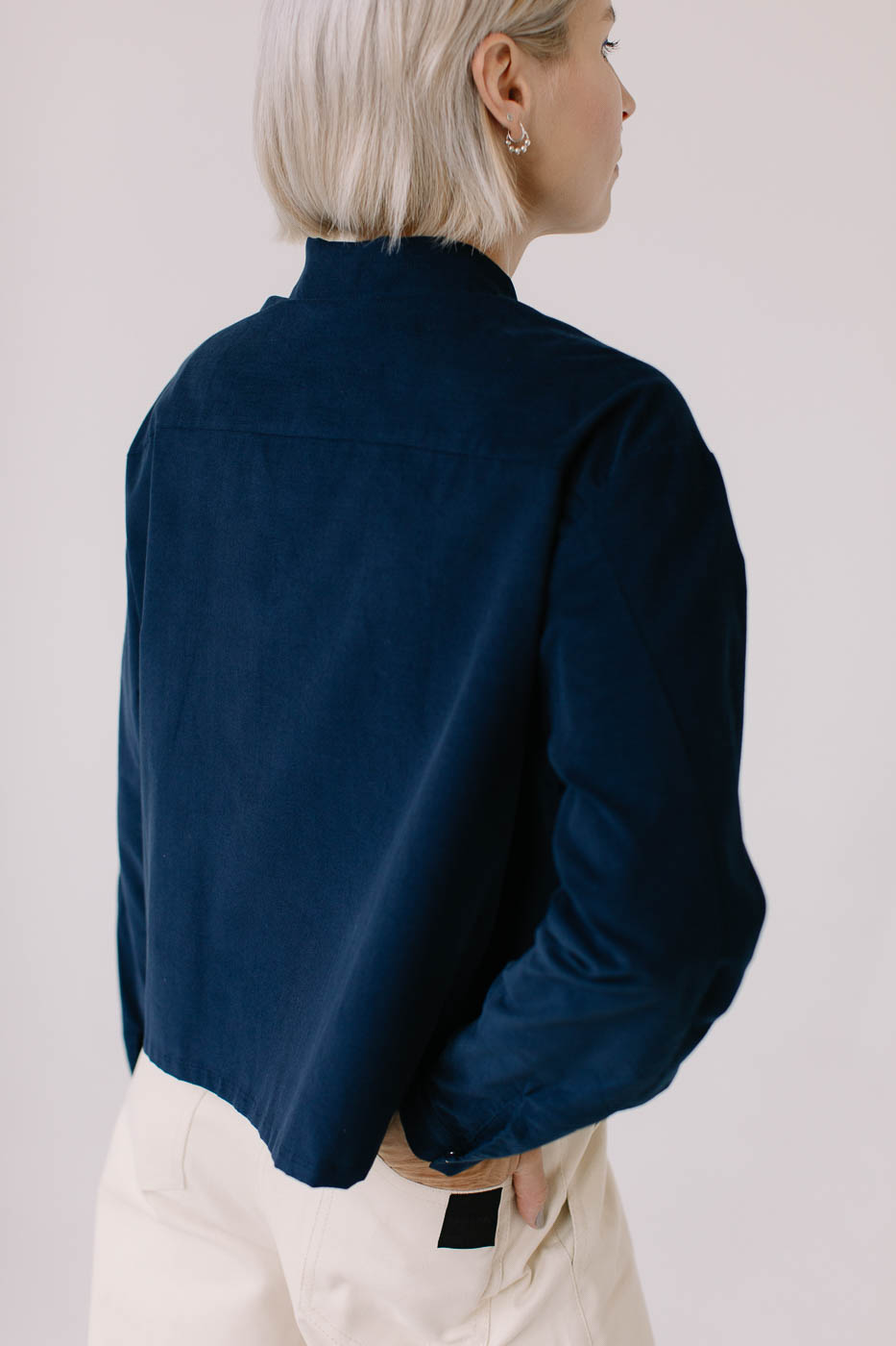 ARCHIE /navy corduroy/