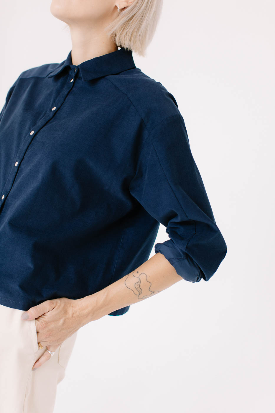 ARCHIE /navy corduroy/