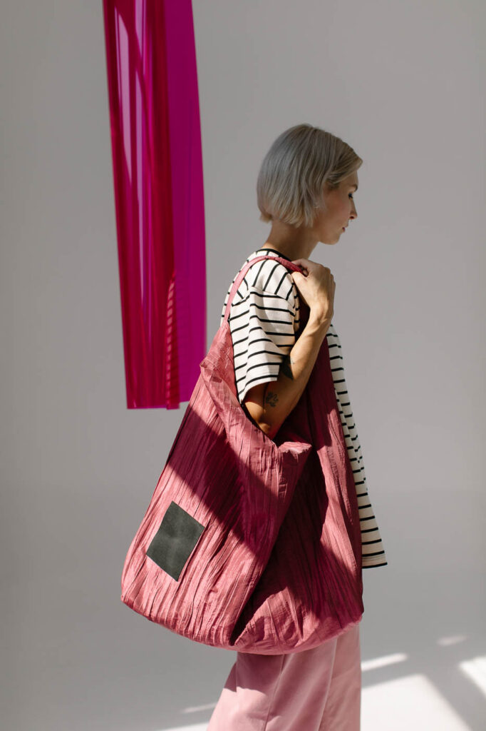 BAG /metallic pink taffeta/