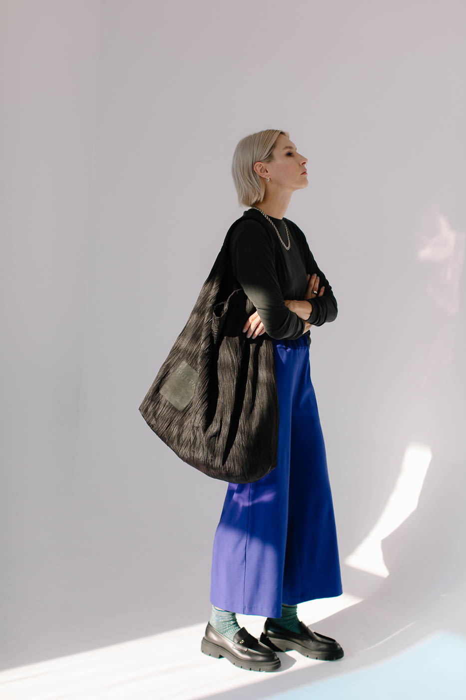 BAG /metallic black taffeta/