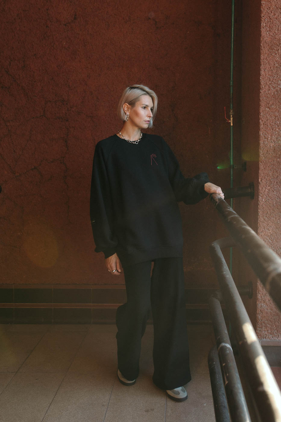 VASES /red on black cotton/