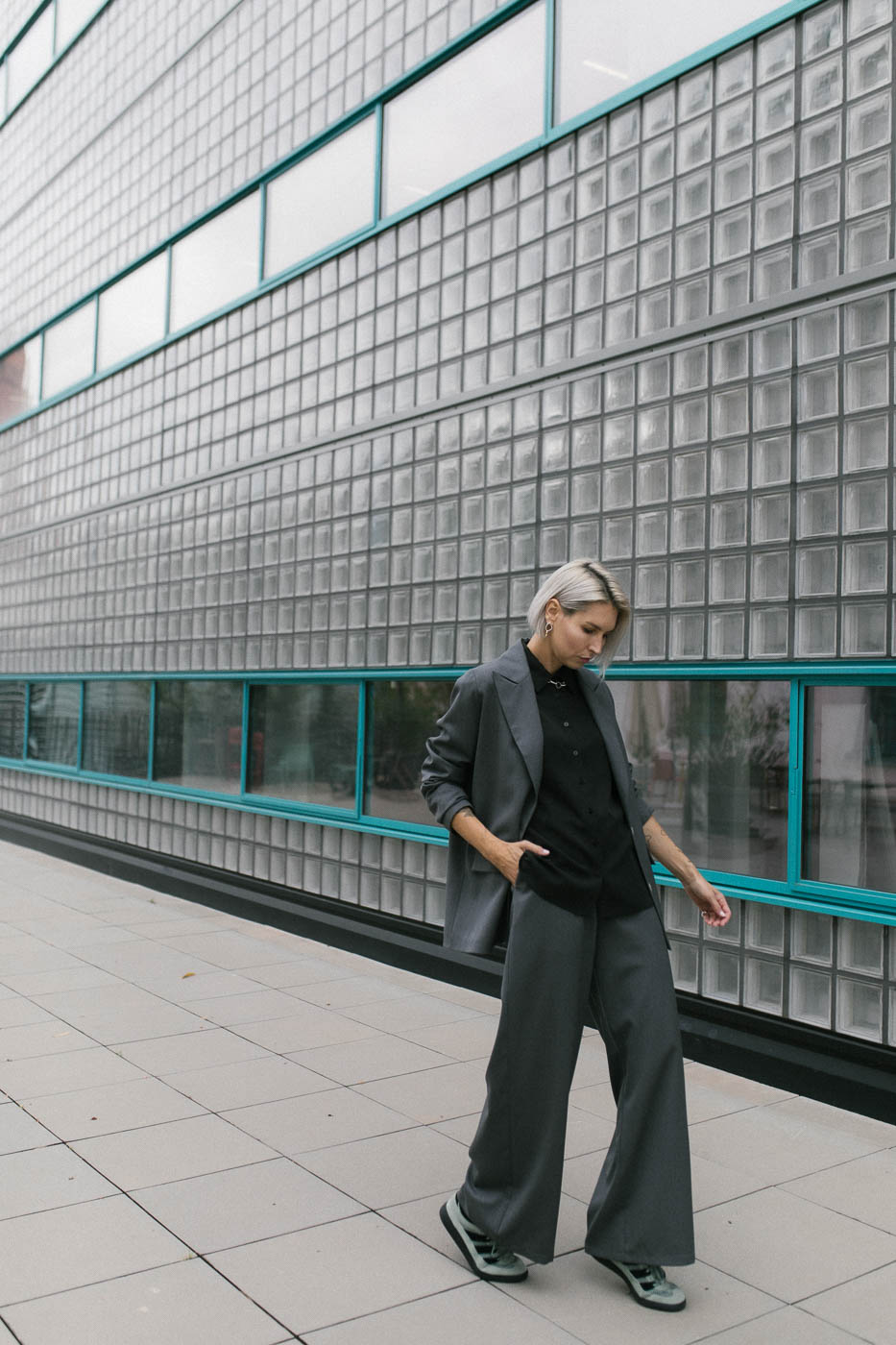 MITTE /charcoal lyocell/