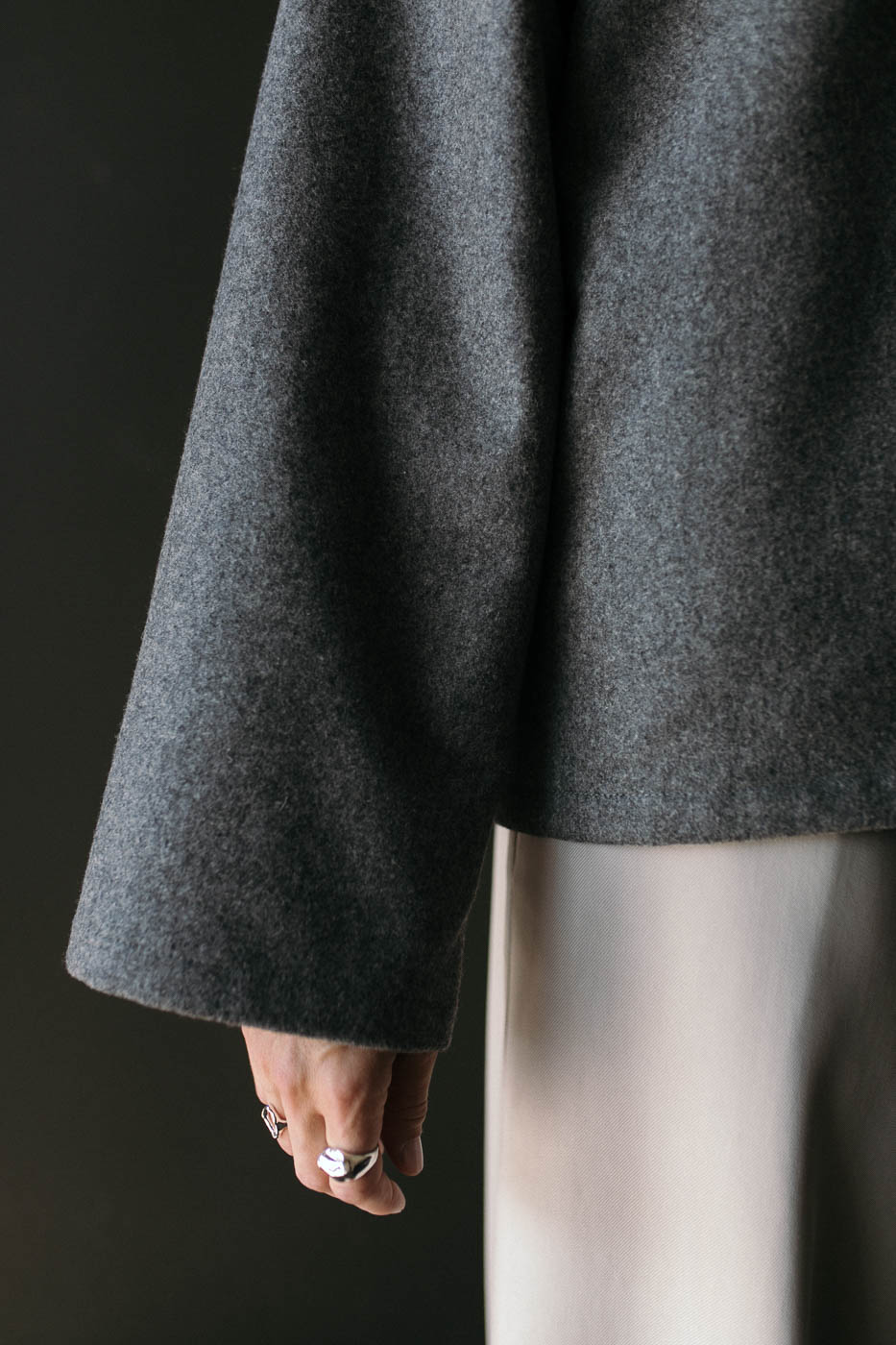 SAKAI /graphite wool/