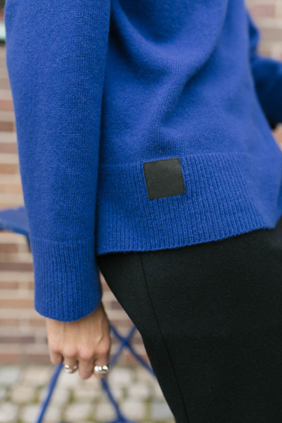 REINE /cobalt merino+cashmere/