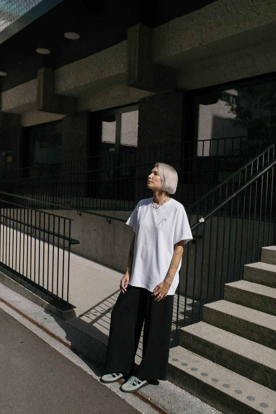 VASES /black on white cotton/