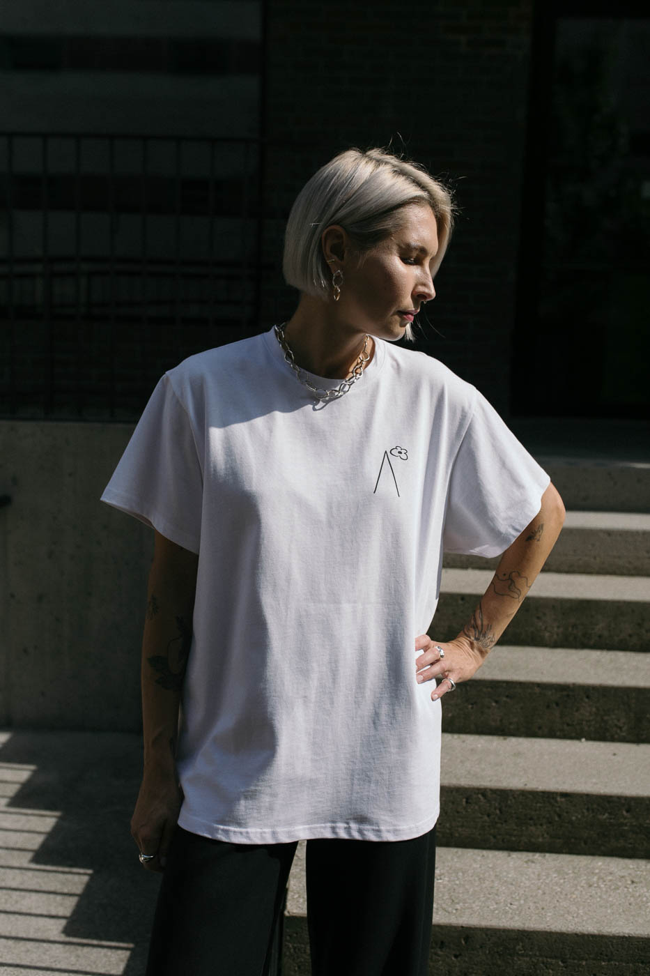 VASES /black on white cotton/