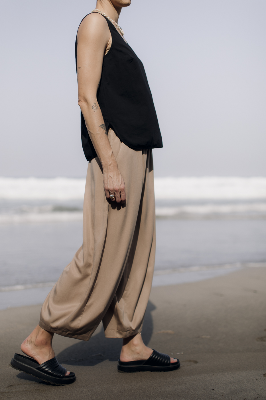 SAMI /black cotton poplin/