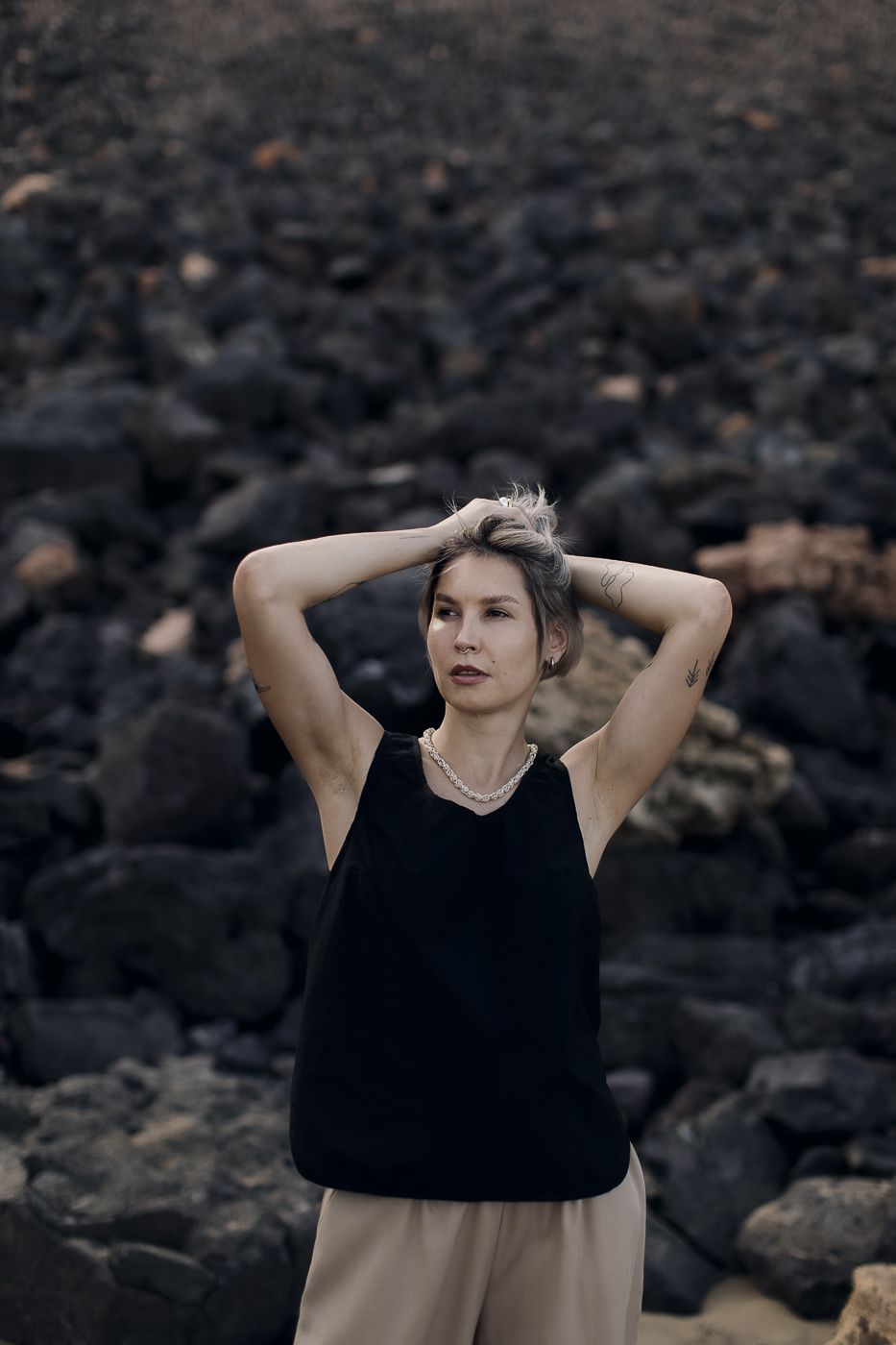 SAMI /black cotton poplin/