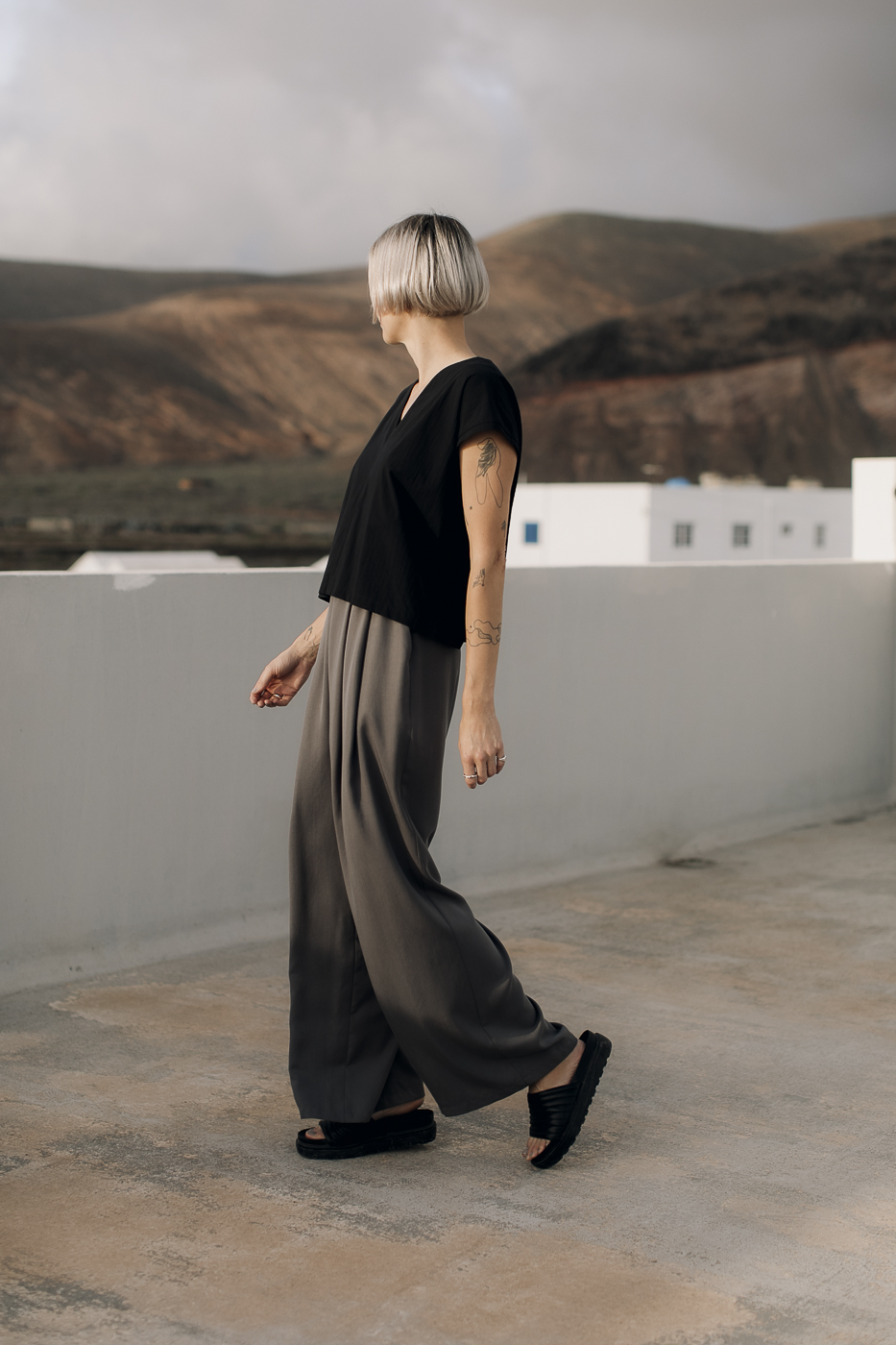 HI /stone gray tencel/