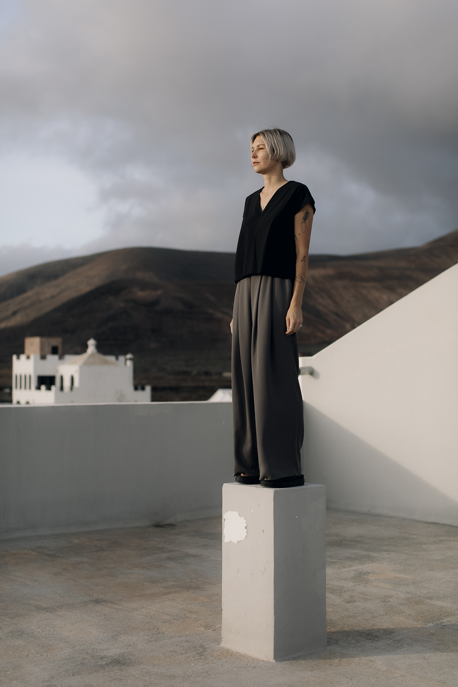 HI /stone gray tencel/