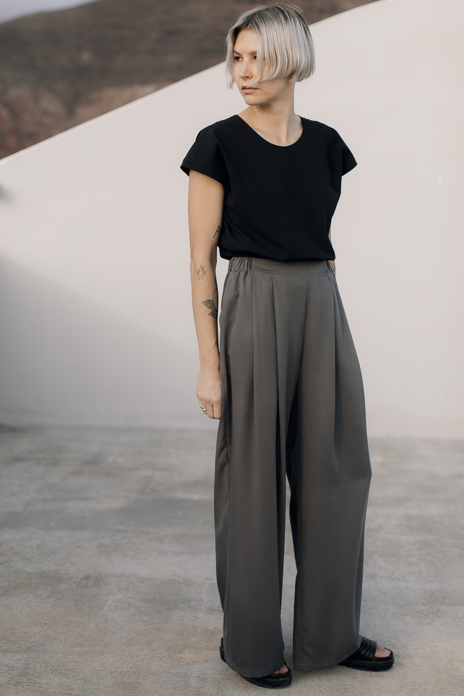 HI /stone gray tencel/