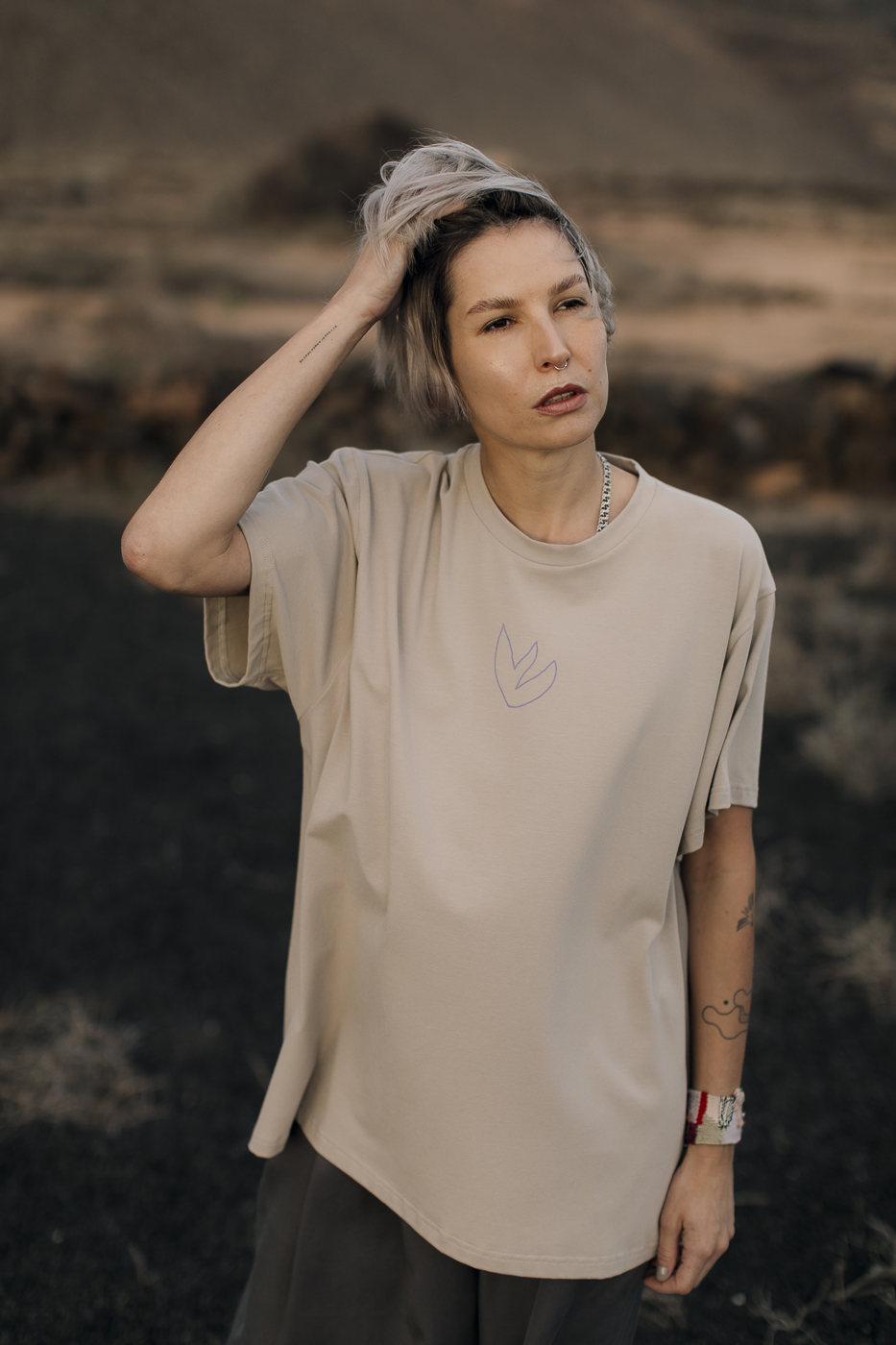 LaPlaya /lilac on beige cotton/