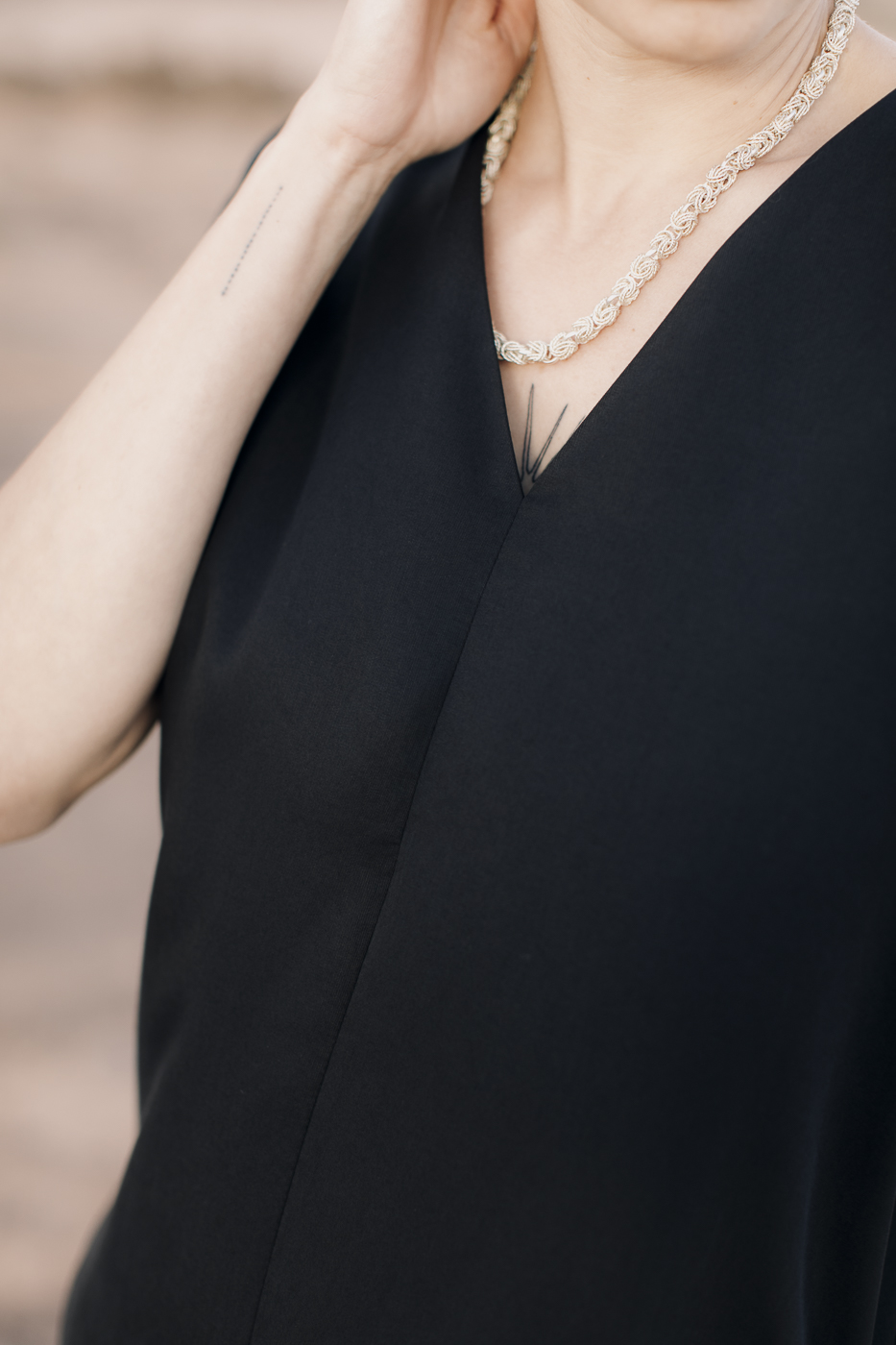 VU dress /black tencel/