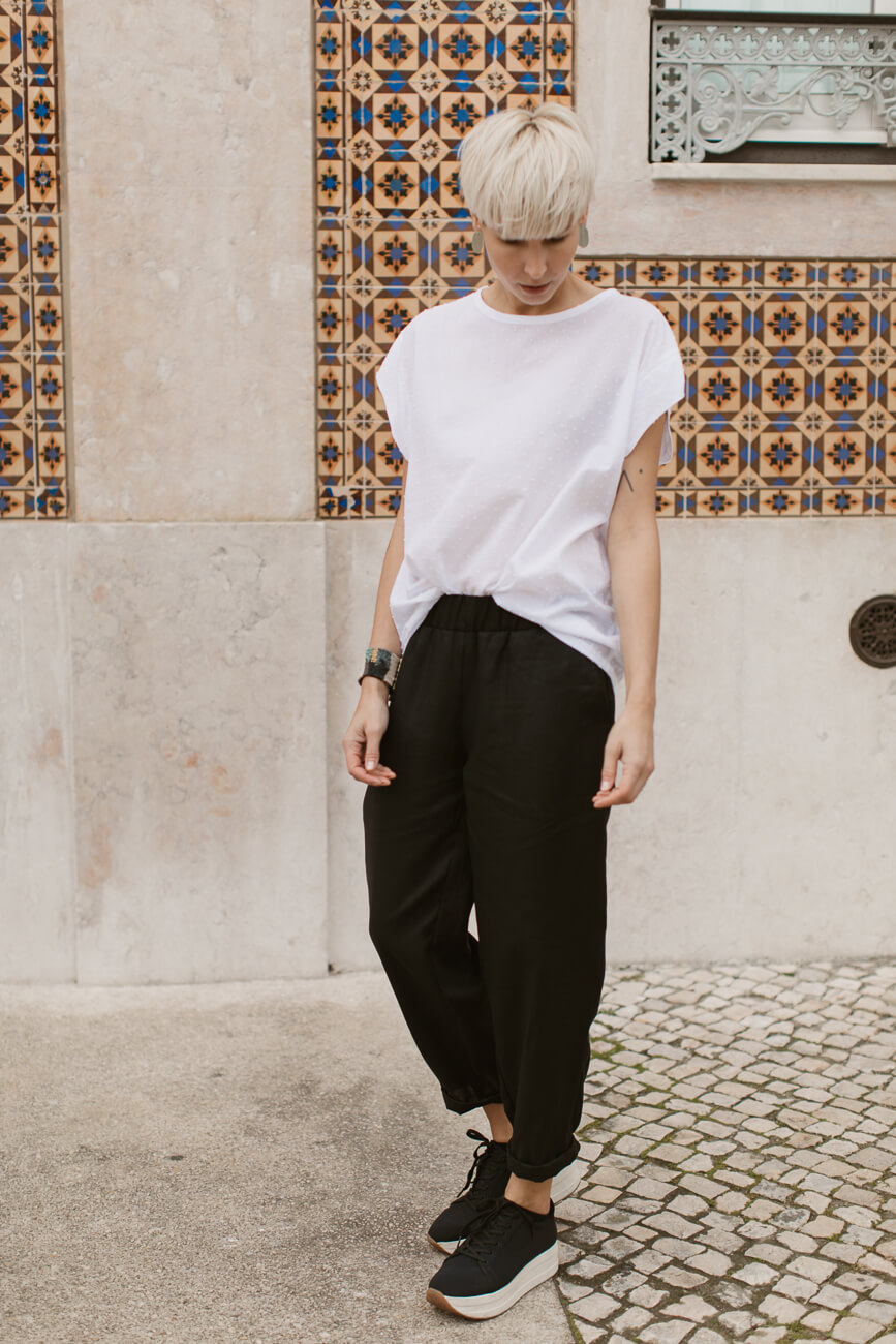 YOUTH /black linen/