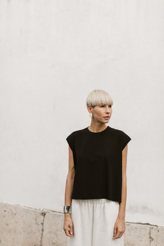 REBEL /black cotton/