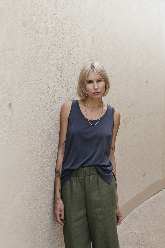 MAR /graphite modal/