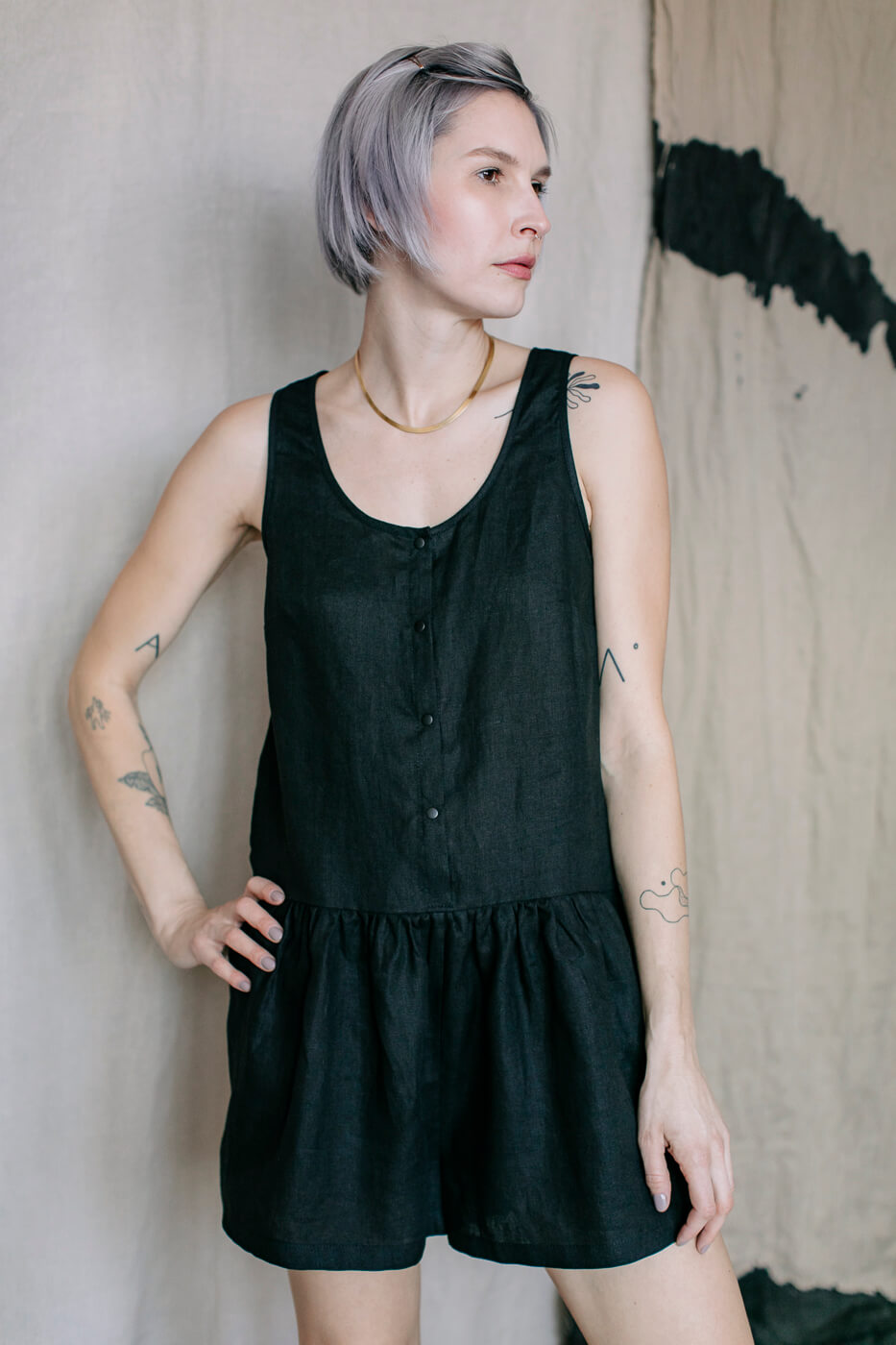 YOGI /black linen/