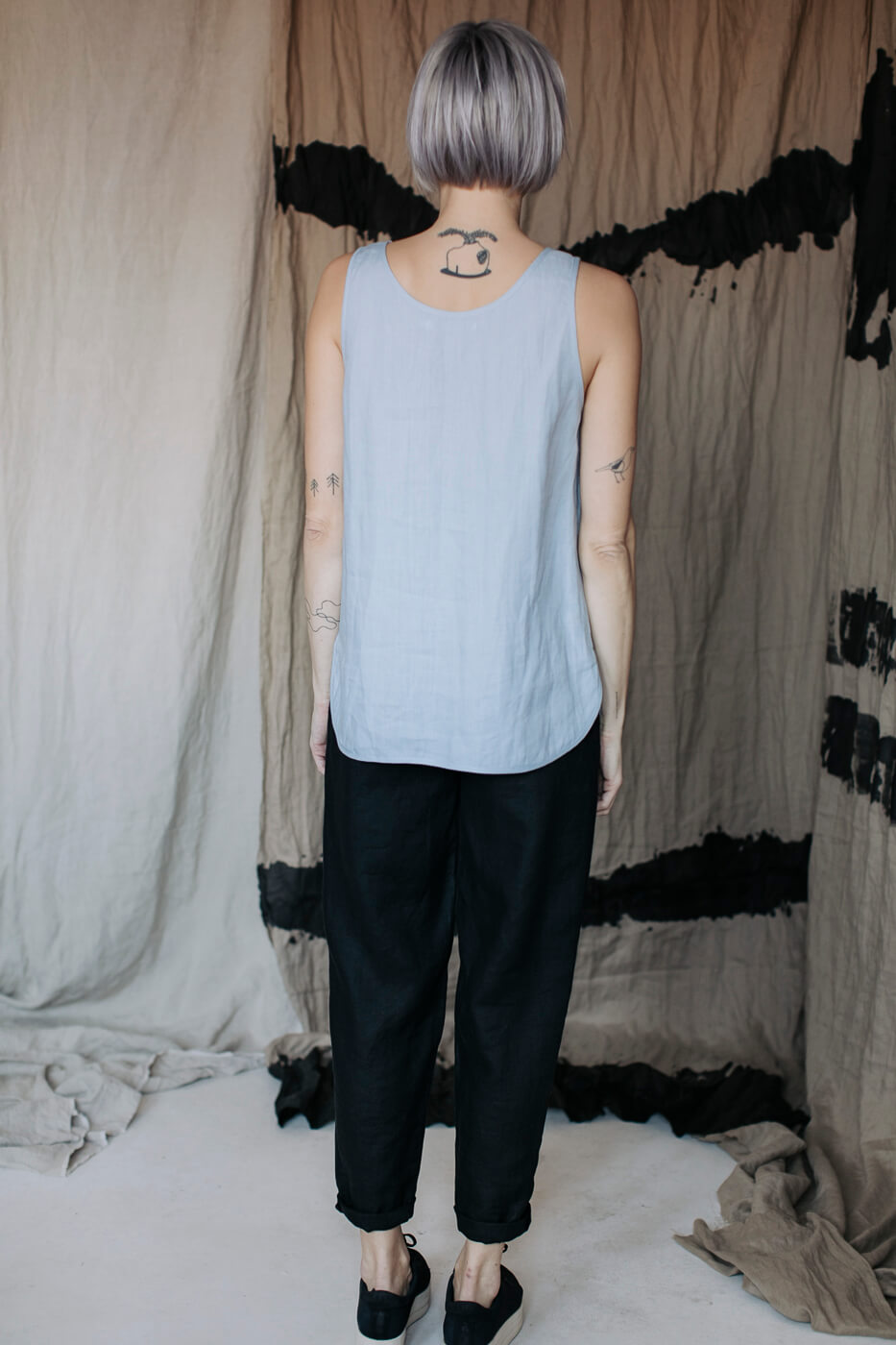 HI YOUTH /black linen/