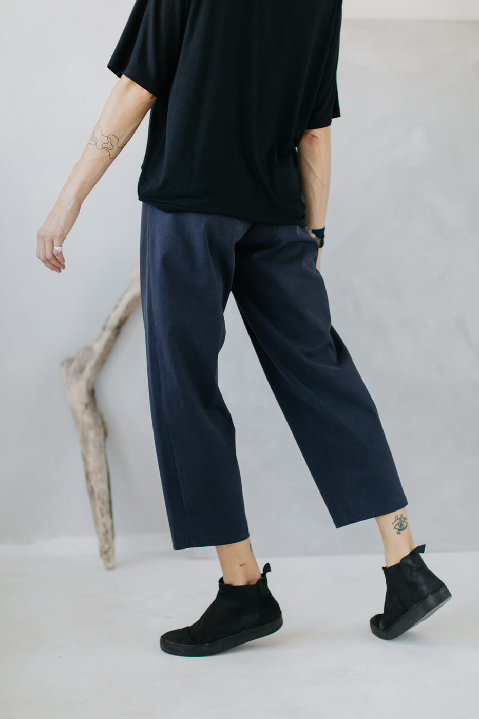 WEEKEND /navy cotton+tencel/
