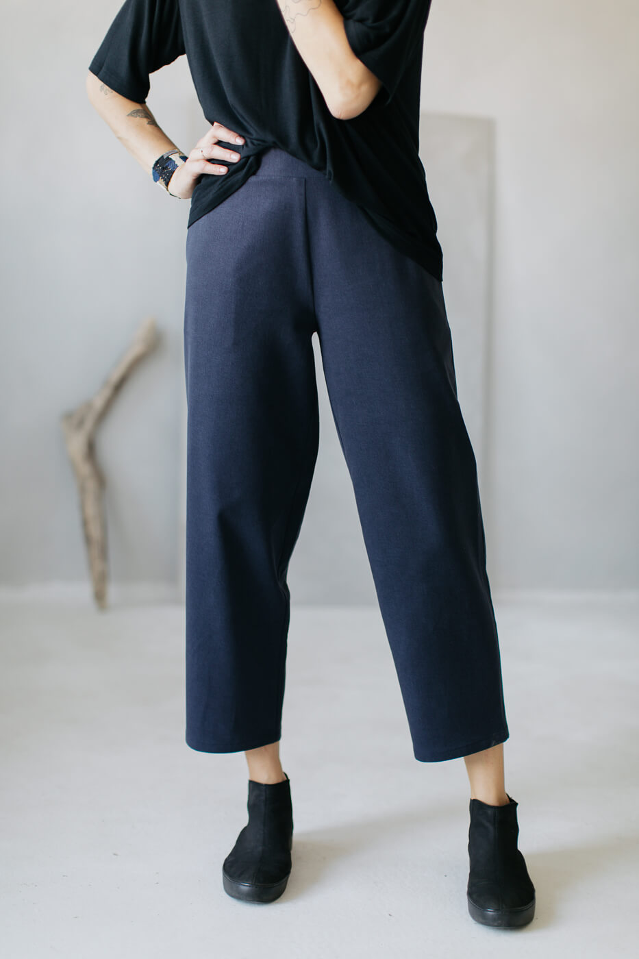 WEEKEND /navy cotton+tencel/