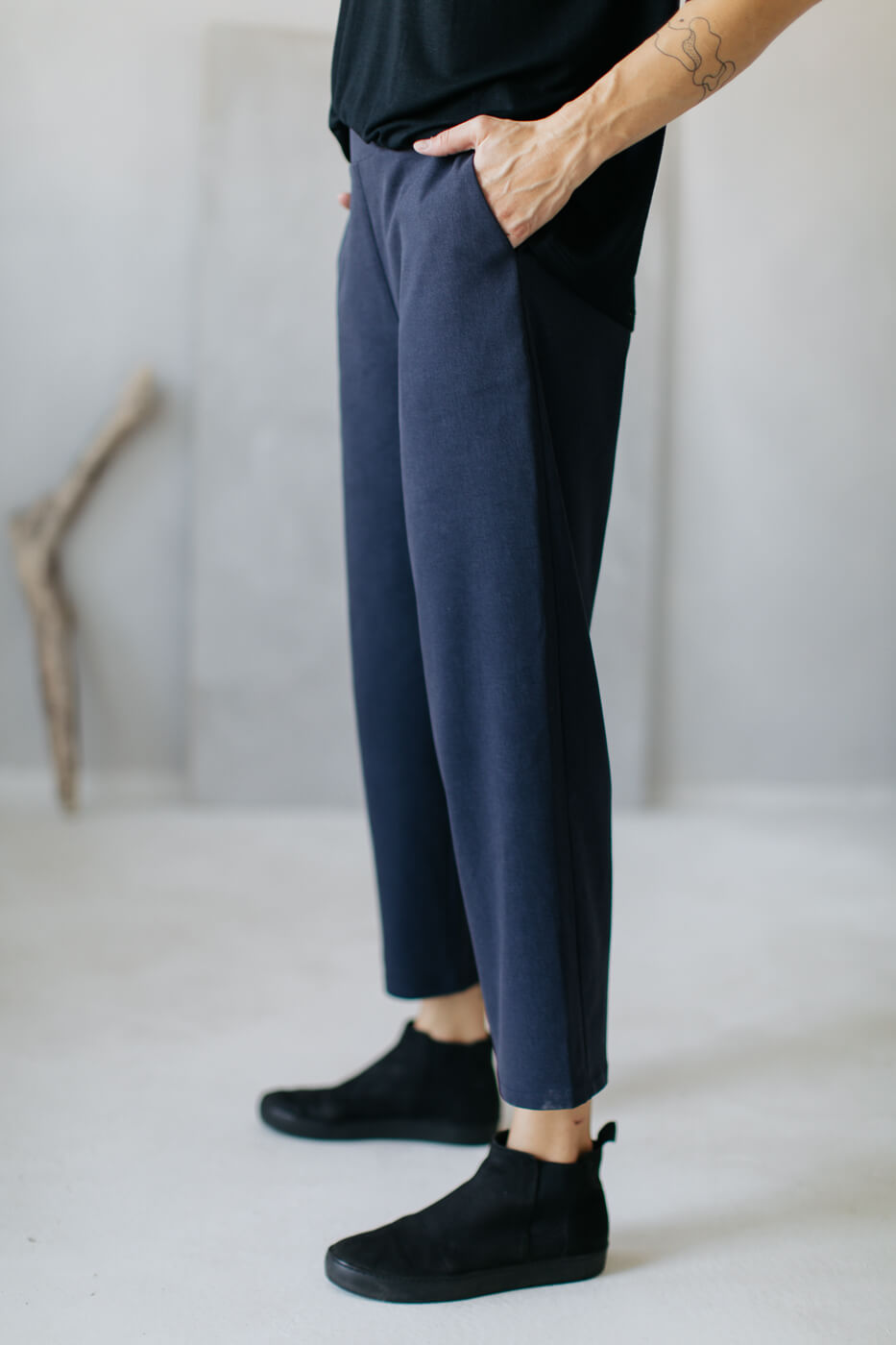 WEEKEND /navy cotton+tencel/