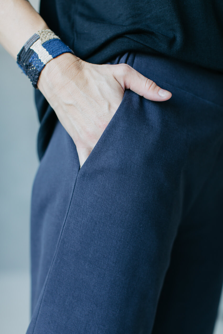 WEEKEND /navy cotton+tencel/