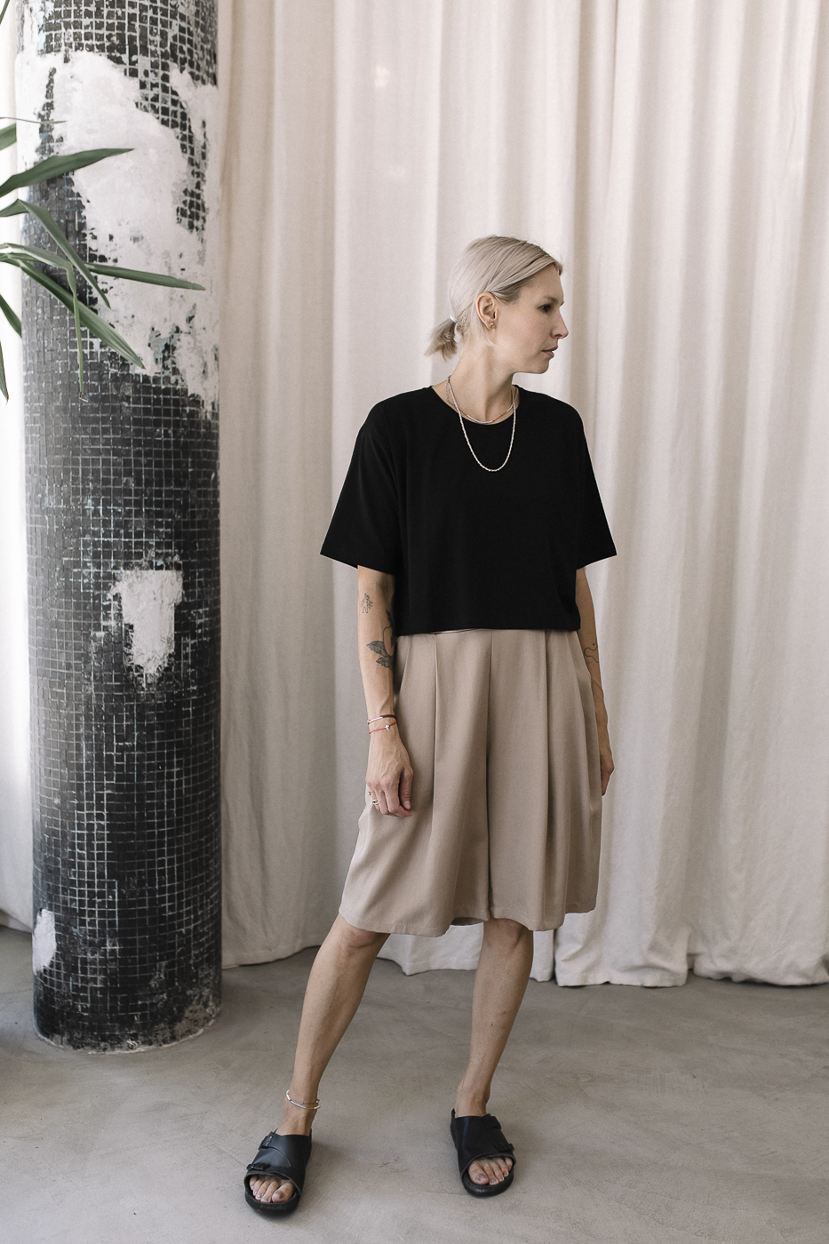 AVA crop top /black cotton/