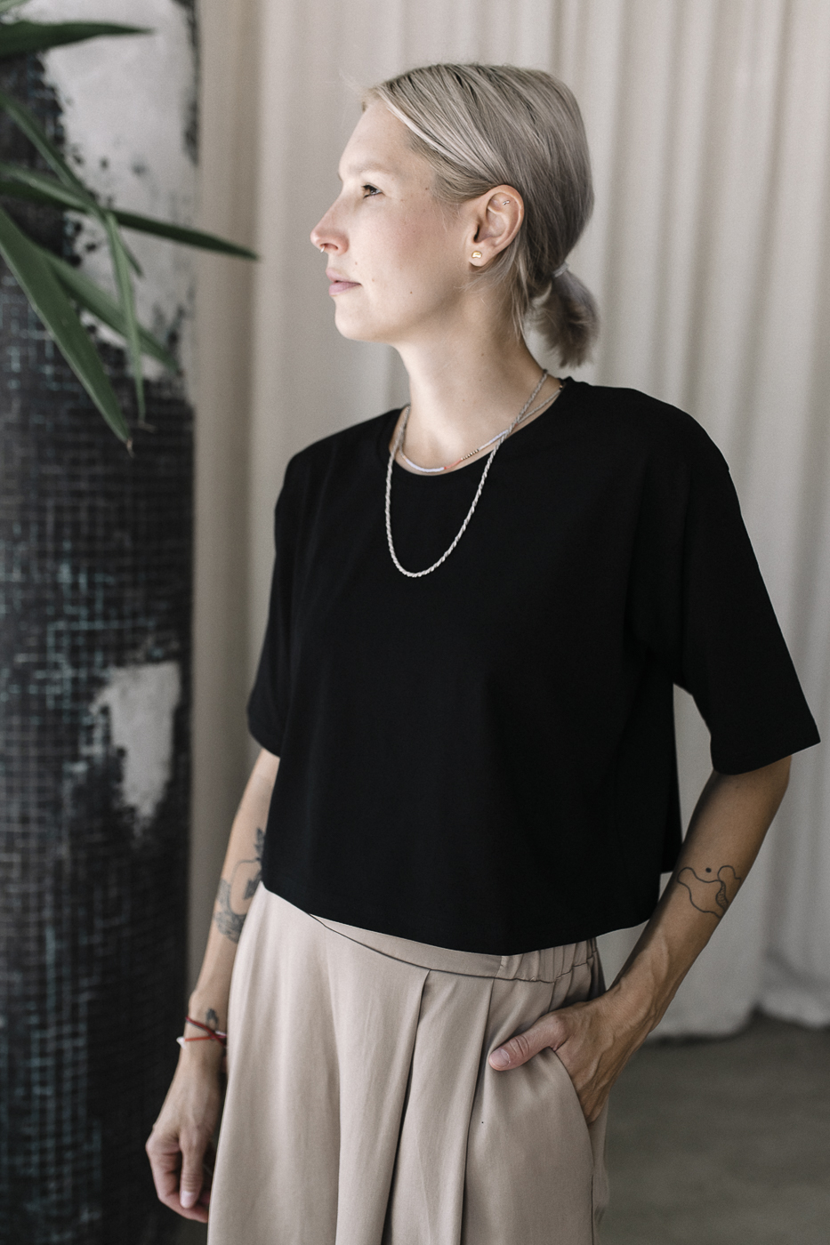 AVA crop top /black cotton/