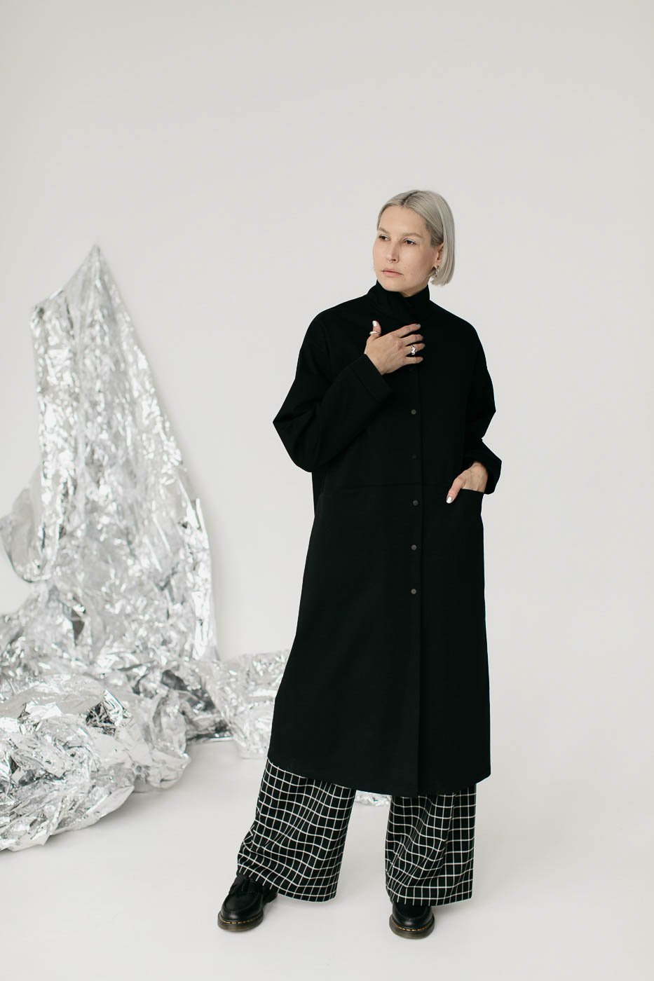 FIKA /black grid wool/