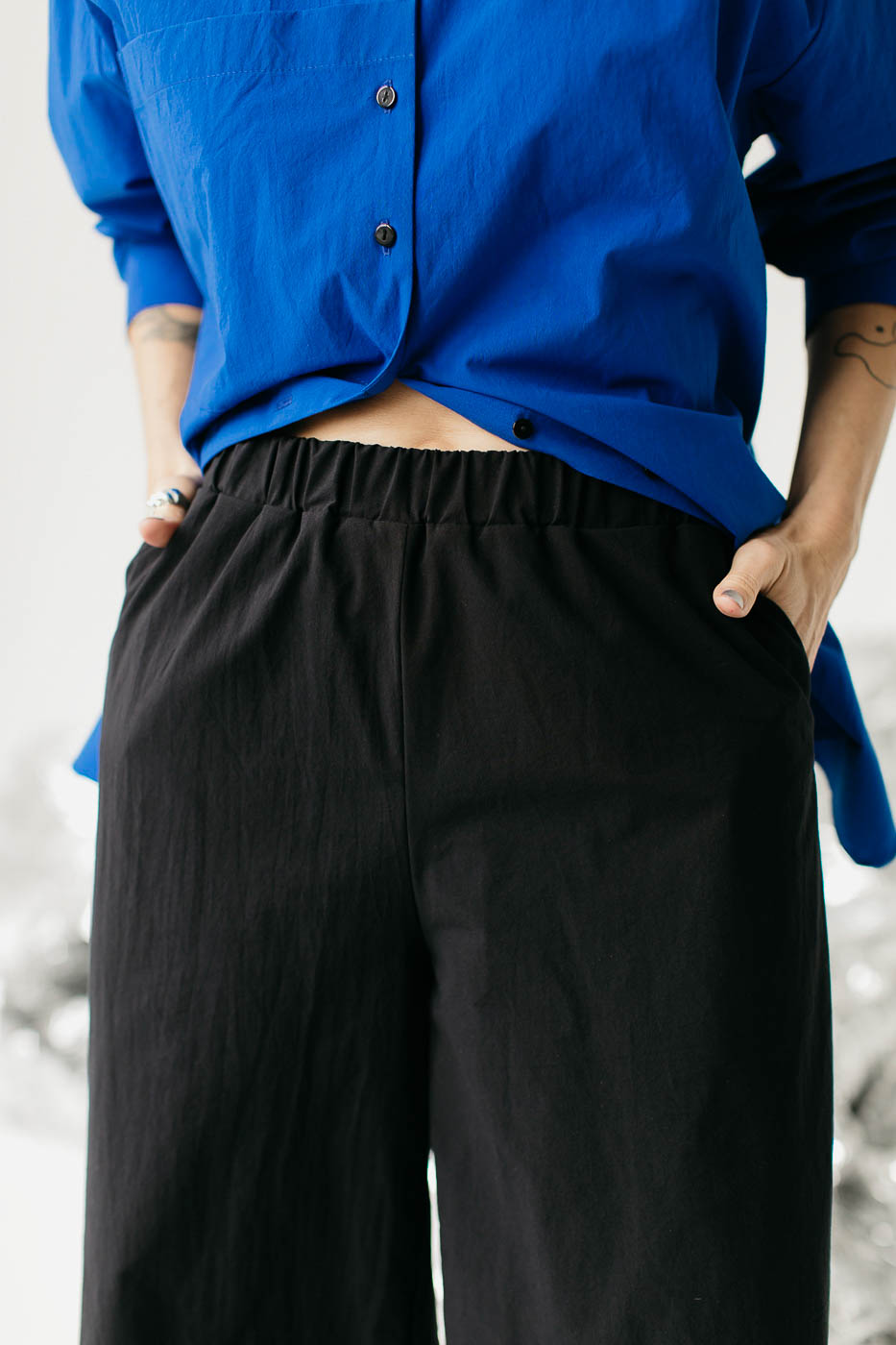 FIKA /black cotton poplin/