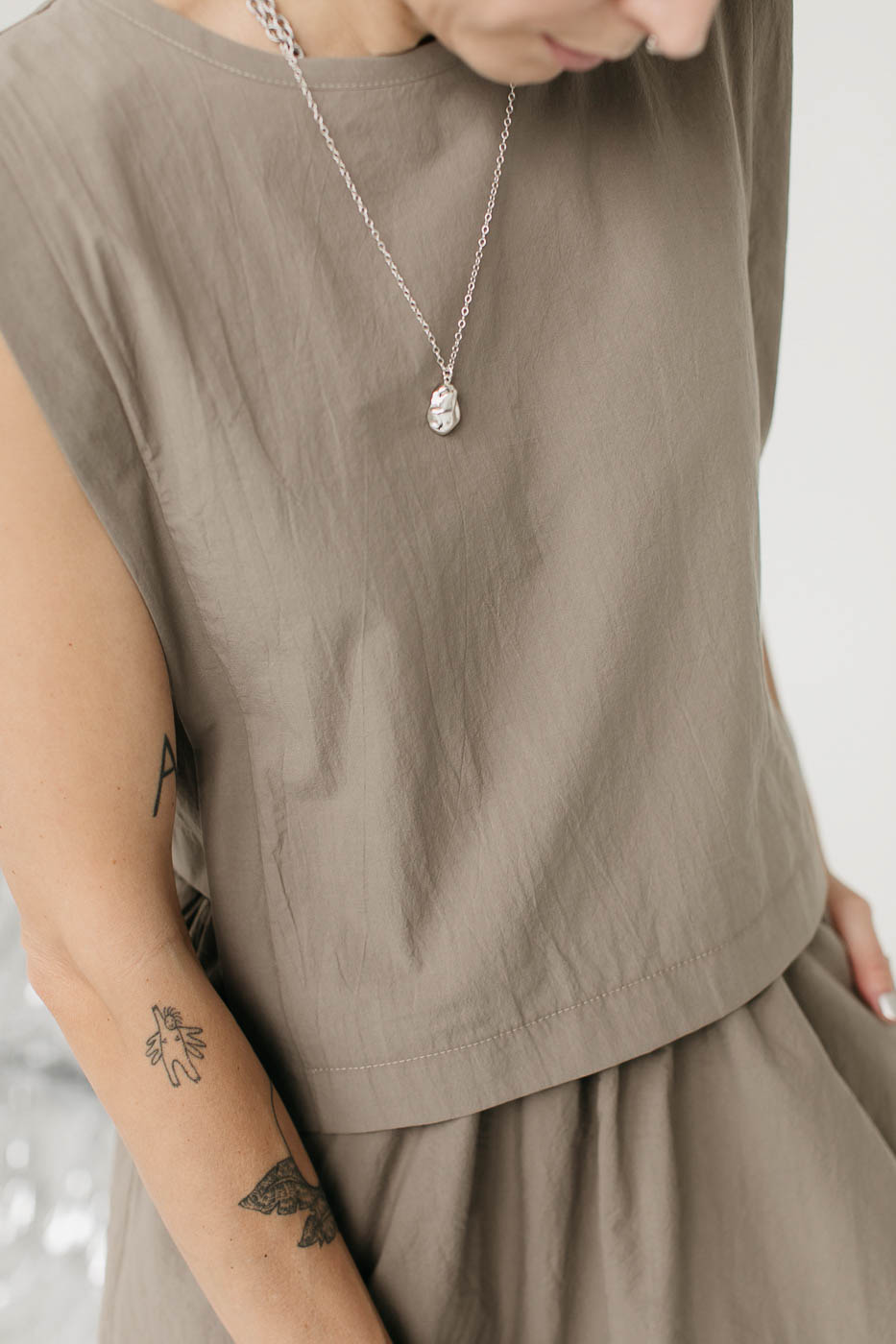 ORIGAMI /khaki cotton poplin/