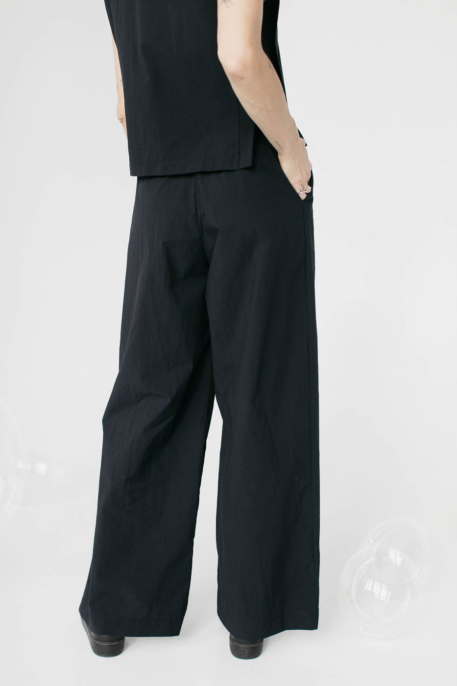 FIKA /black cotton poplin/