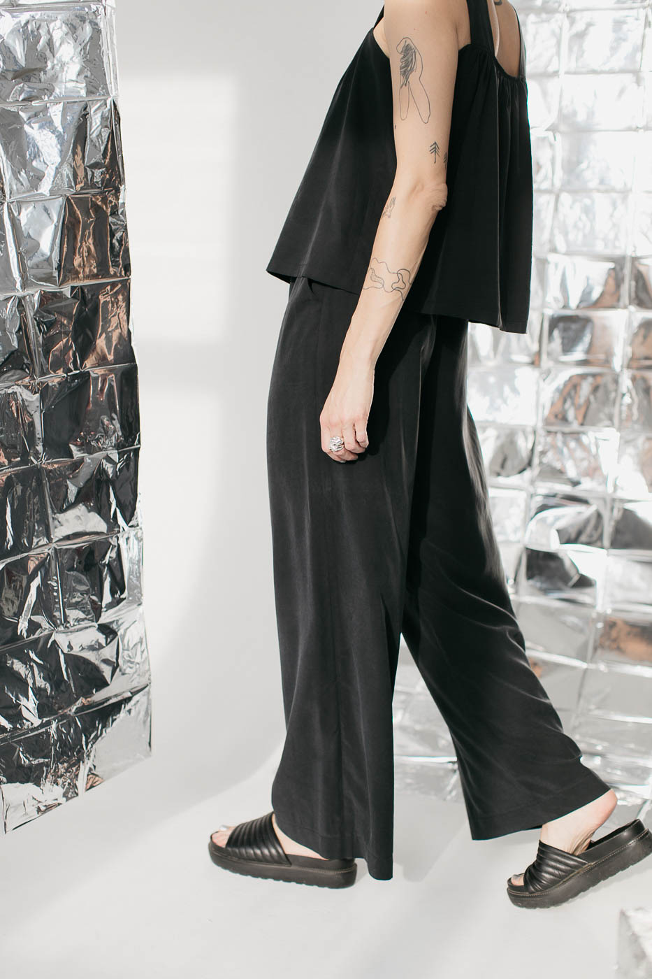 FIKA /charcoal black rayon/