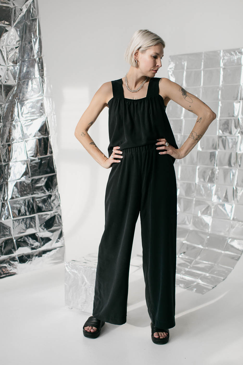 FIKA /charcoal black rayon/