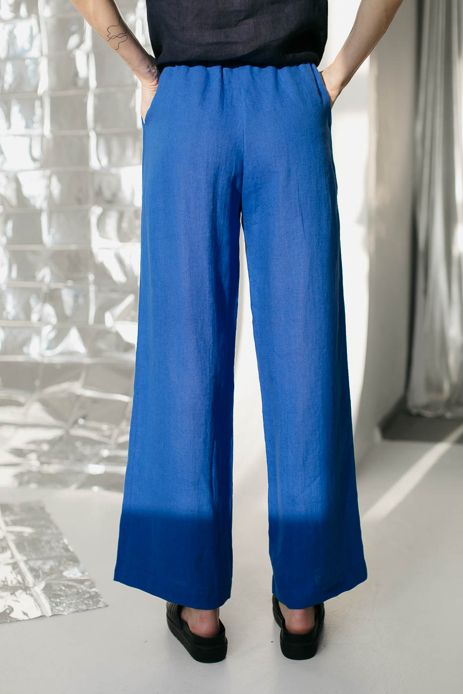 FIKA /cobalt blue linen/