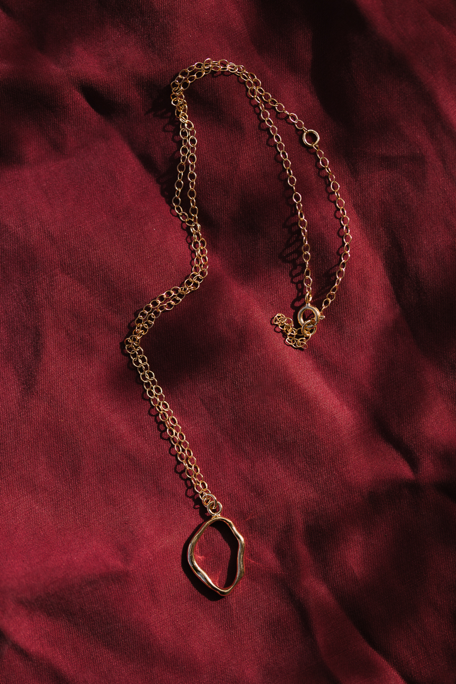 PEARL golden empty necklace