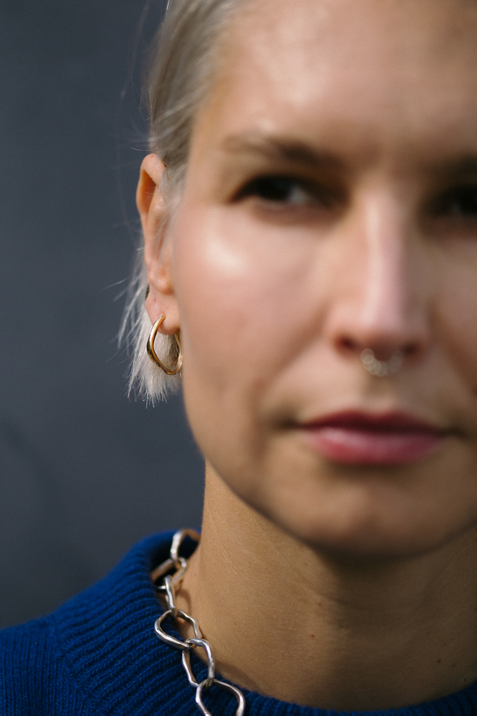 PEARL golden hoop earrings